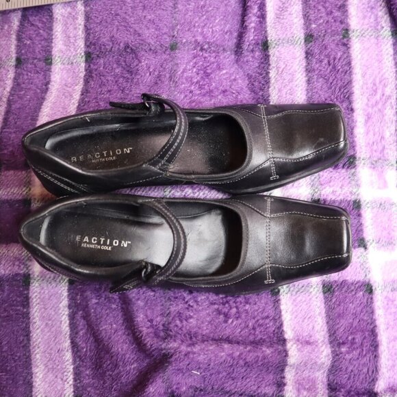 BLACK DRESS SHOES 6 Kenneth Cole Mary Janes Pumps Square Toe Leather Walk On By - Picture 3 of 12